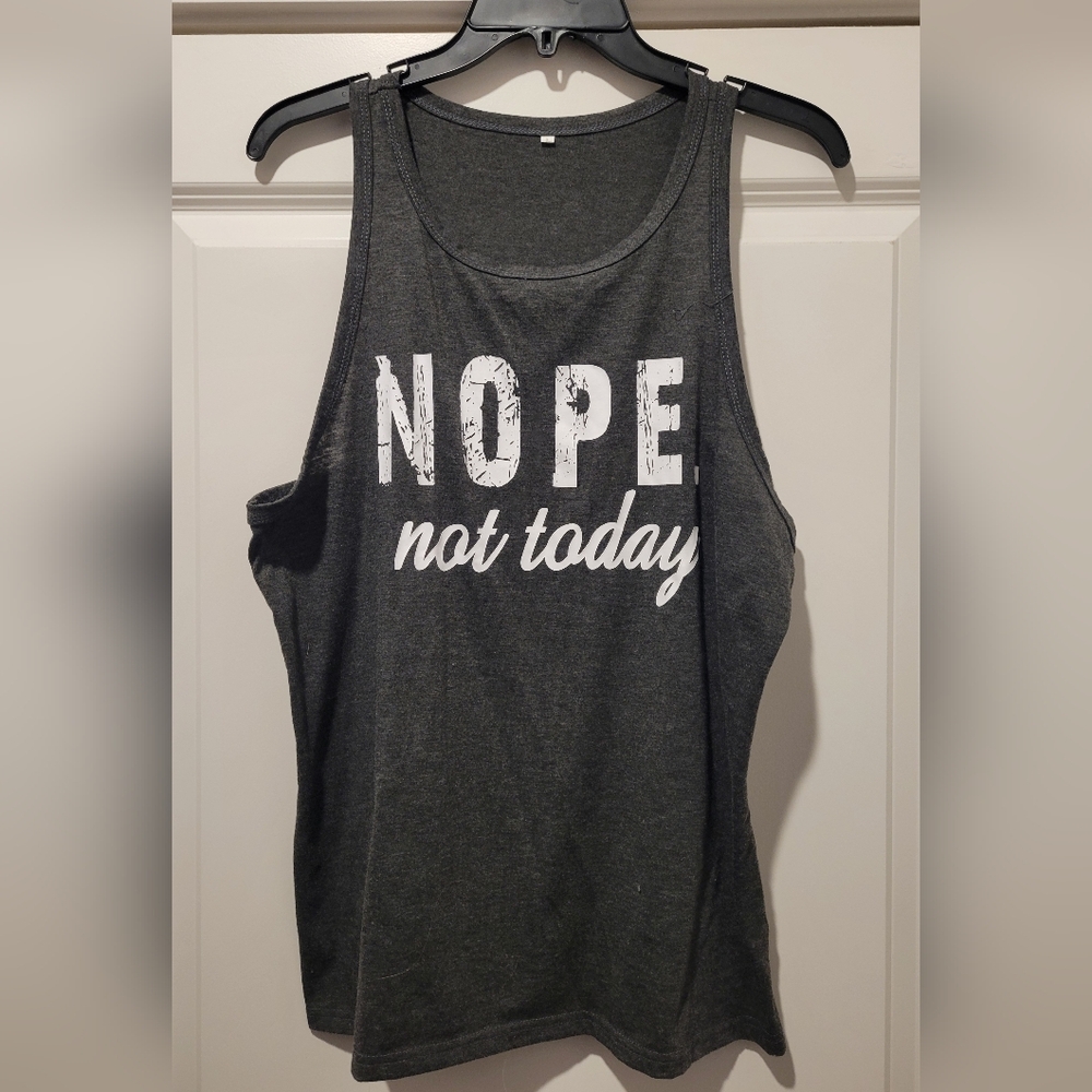 Gray Sleeveless Graphic Tank Top Relaxed Fit
